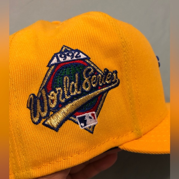 Toronto Blue Jays 1992 World Series Fitted Hat - 7 1/2 - Picture 4 of 10